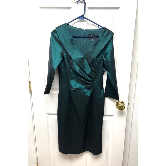 Alex Evenings Green Taffeta Cocktail Dress, V Neck, Ruched Waist, Size 8 - Picture 3 of 8